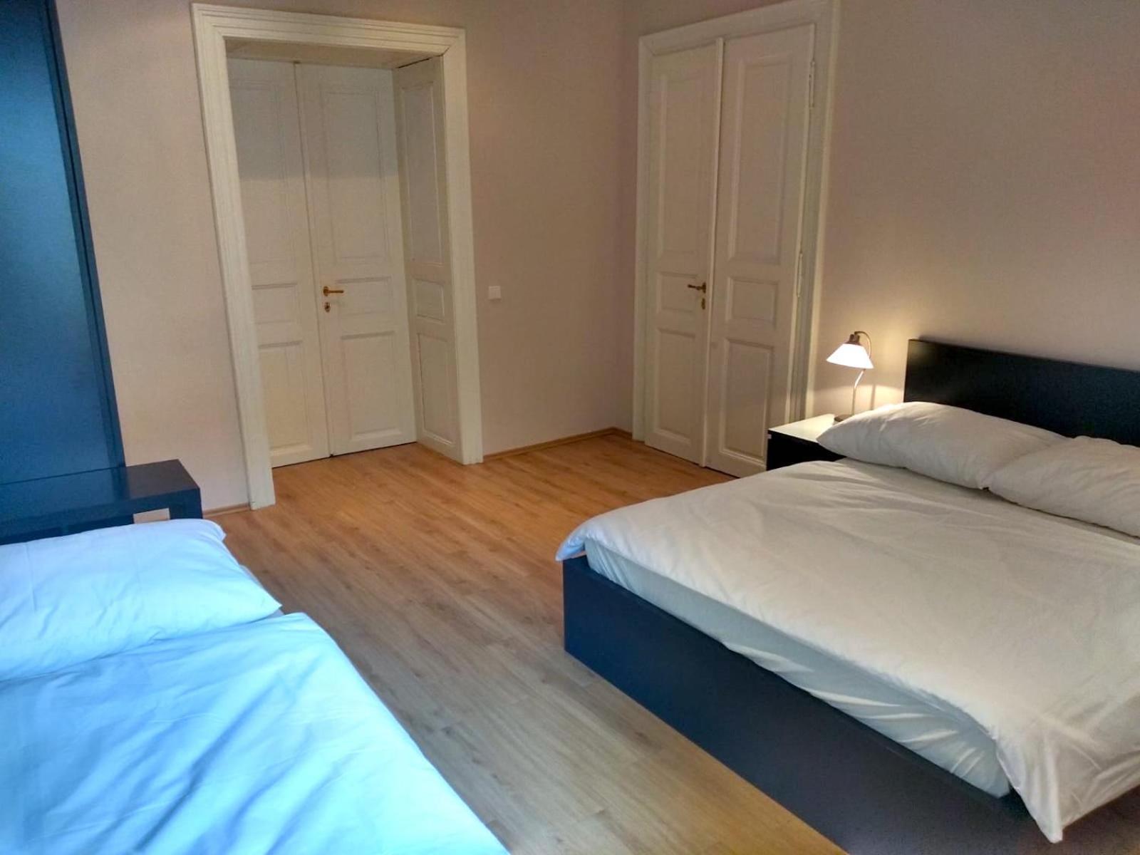 Valentine'S National Museum Apartments Praha Ruang foto